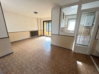  Appartement à louer 2 pièces 42 m²