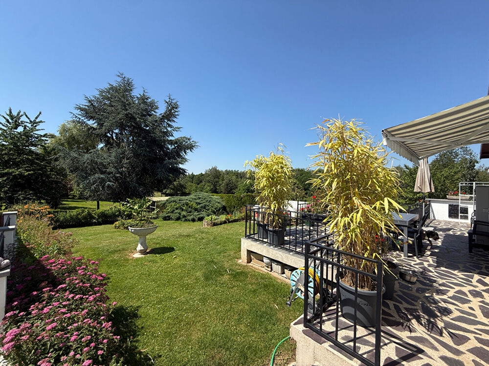 Vente Maison Maison Vrigne Aux Bois 7 pièces 175 m2 Vrigne aux bois