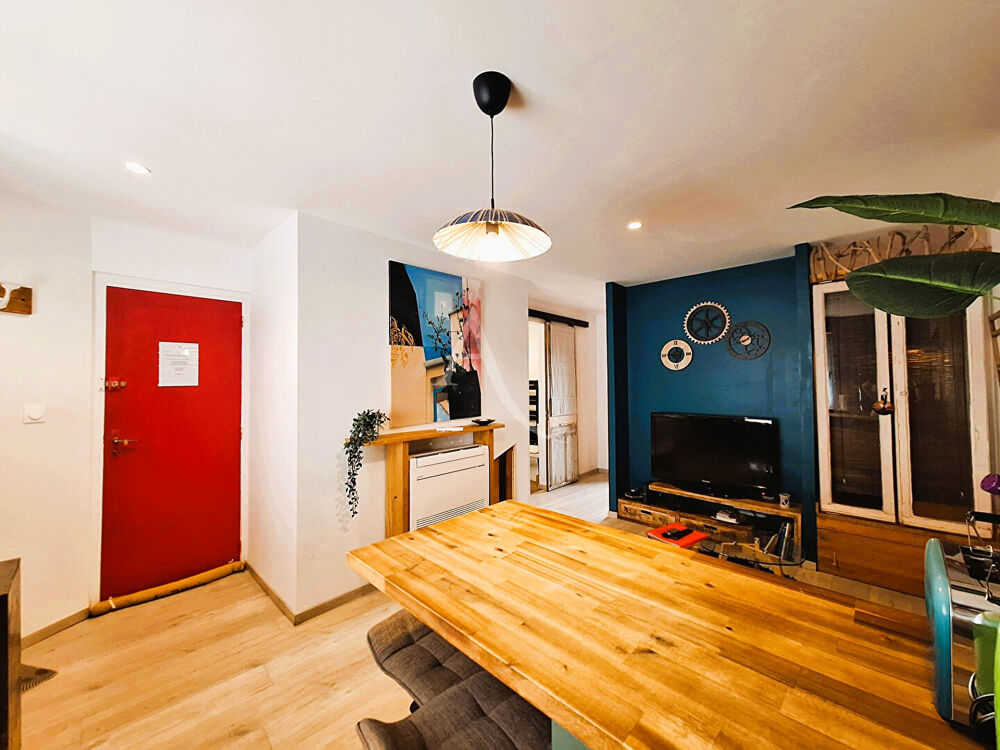 Vente Appartement Appartement Sète 2 pièces 31 m² + cour de 16 m² Sete