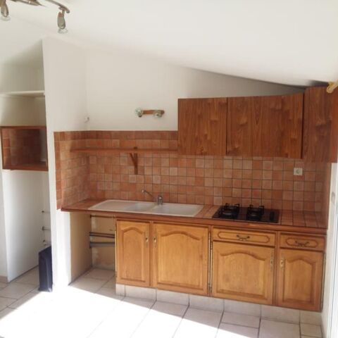  Appartement � louer 1 pi�ce 27 m�