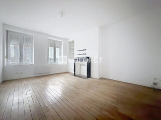  Appartement � louer 2 pi�ces 57 m�