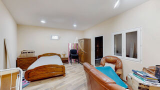  Maison  vendre 7 pices 374 m