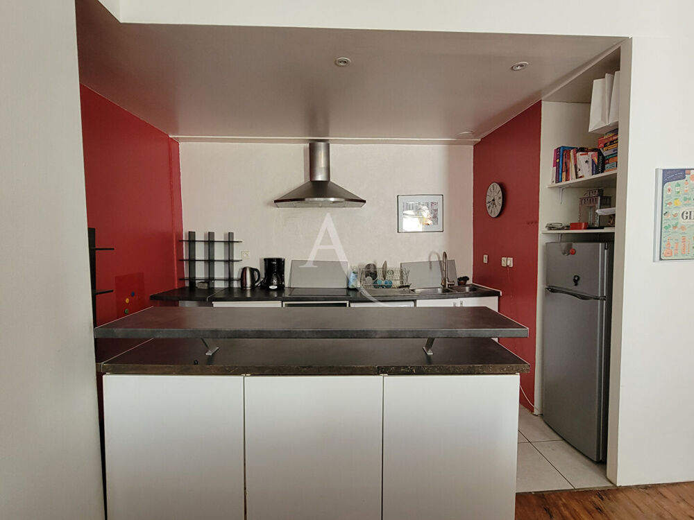 Vente Appartement BORDEAUX Saint Michel - Joli T2 au calme sur l'arri�re Bordeaux