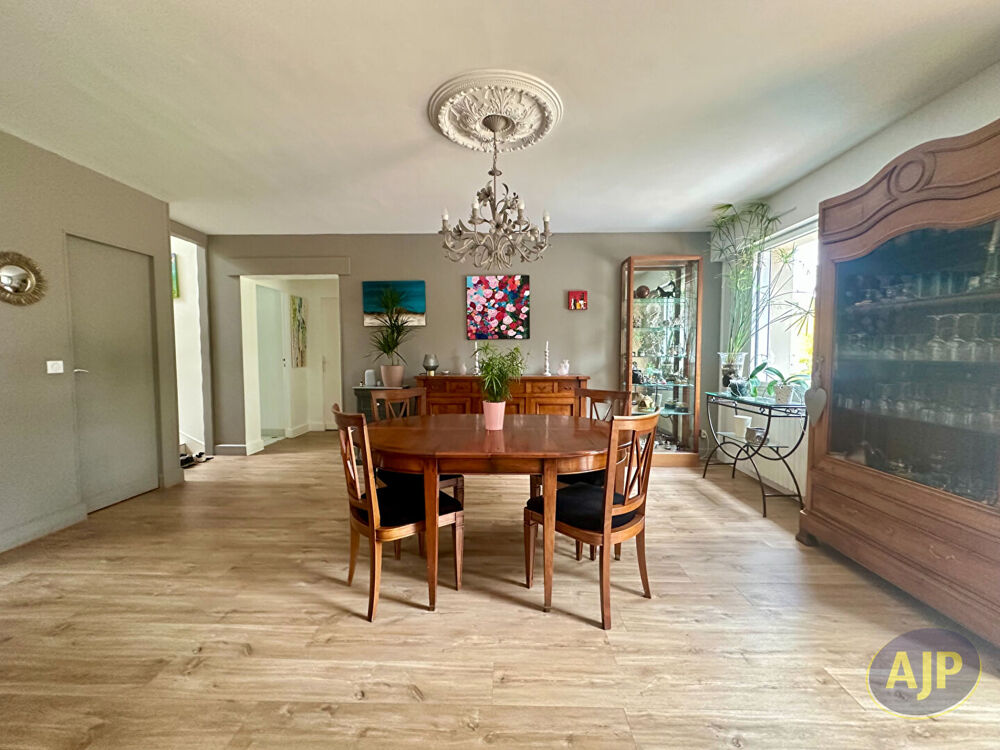 Maison 180 m²