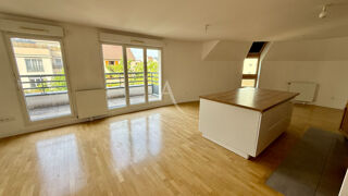  Appartement à louer 5 pièces 103 m²