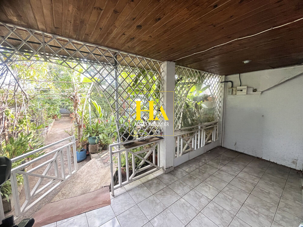 Vente Maison Maison 93 m2- Etang-Salé L etang sale