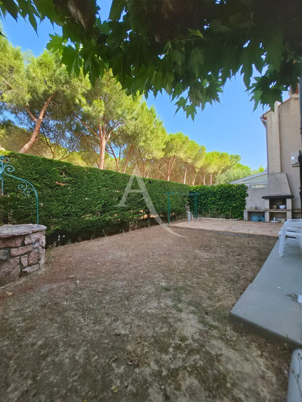 Vente Maison Maison familiale avec jardin sans vis-à-vis et fort potentiel. Horte Neuve Narbonne