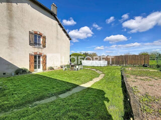  Maison à louer 4 pièces 141 m²
