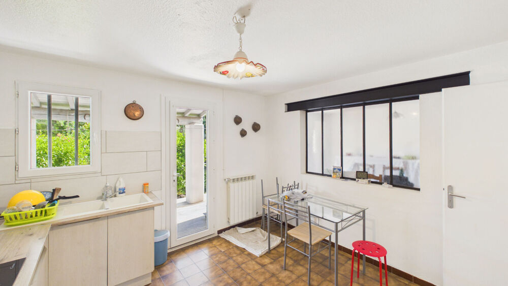 Vente Maison VILLA LE PONTET  SECTEUR AVIGNON Maison avec jardin et garage Proche Realpanier MONTFAVET Le pontet