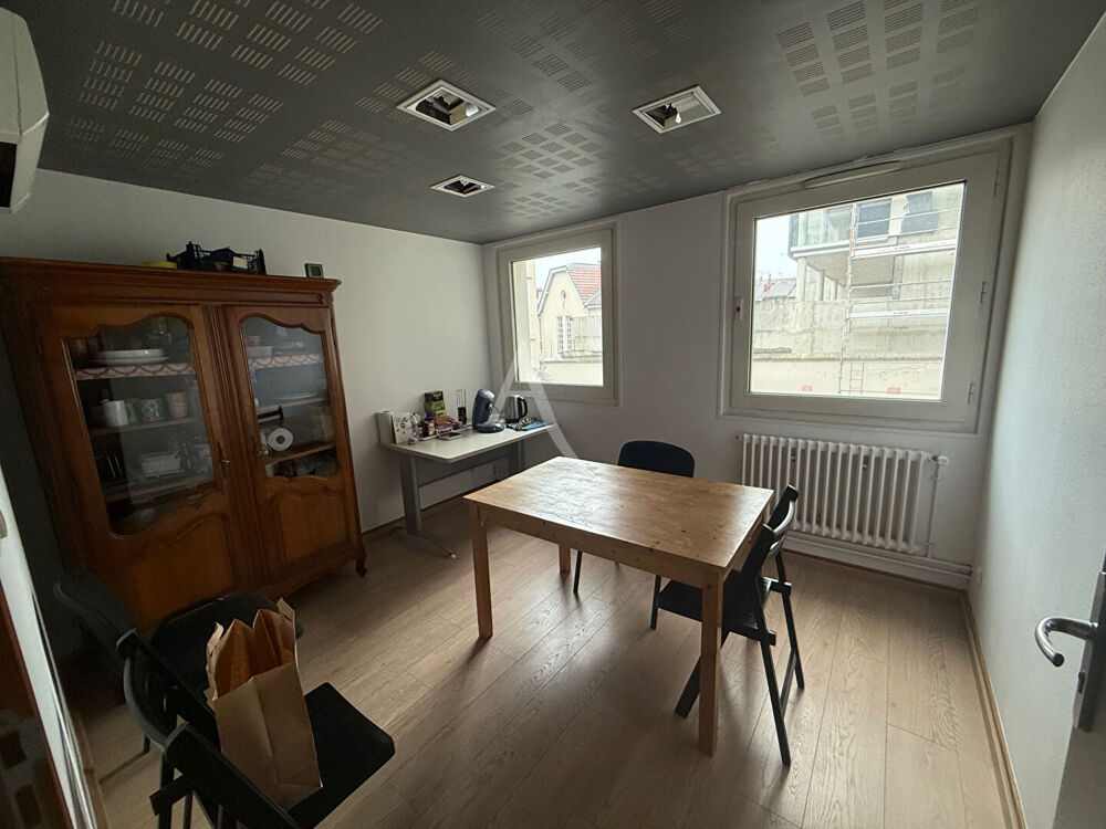   Bureaux à louer Bourg En Bresse centre ville - 143 m² et 4 stationnements Bourg en bresse