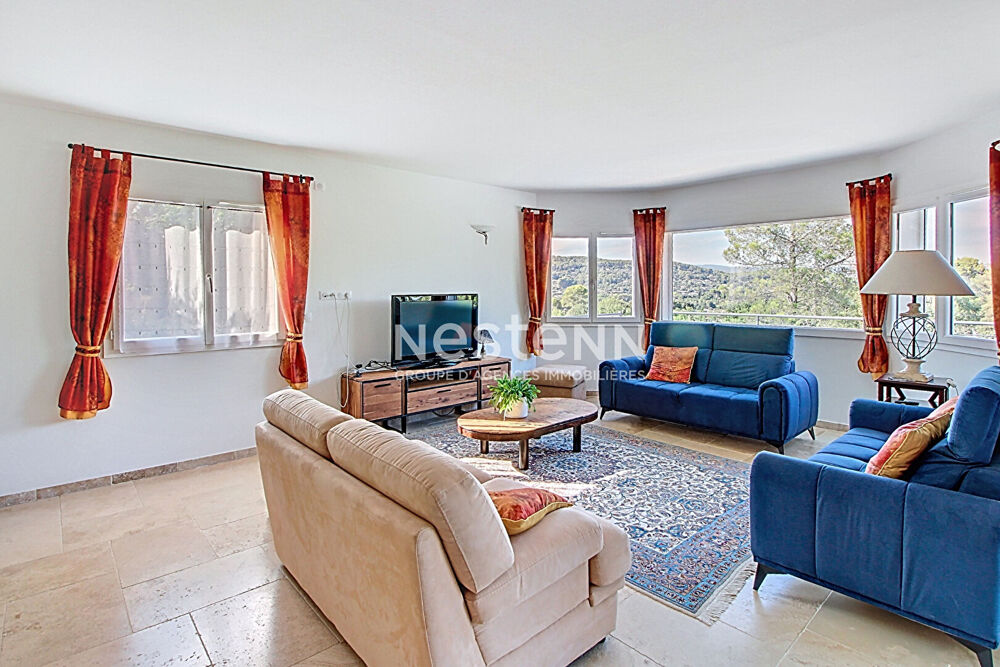 Vente Maison A vendre à LORGUES !! Villa contemporaine récente de 184m² avec 7 pièces sur un terrain de 2000m², vue panoramique, piscine et p Lorgues