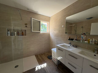  Maison à vendre 6 pièces 214 m²