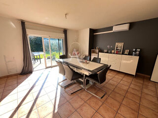  Maison à vendre 7 pièces 185 m²