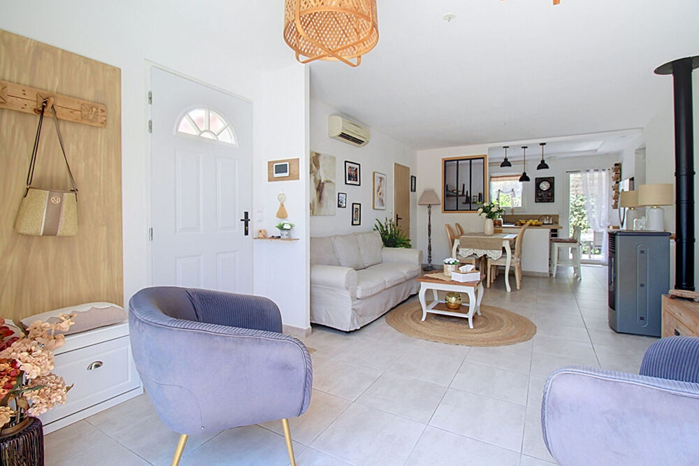 A VENDRE EN EXCLUSIVITE - Villa de 85m2 sur 411 m2 de terrain avec piscine et garage