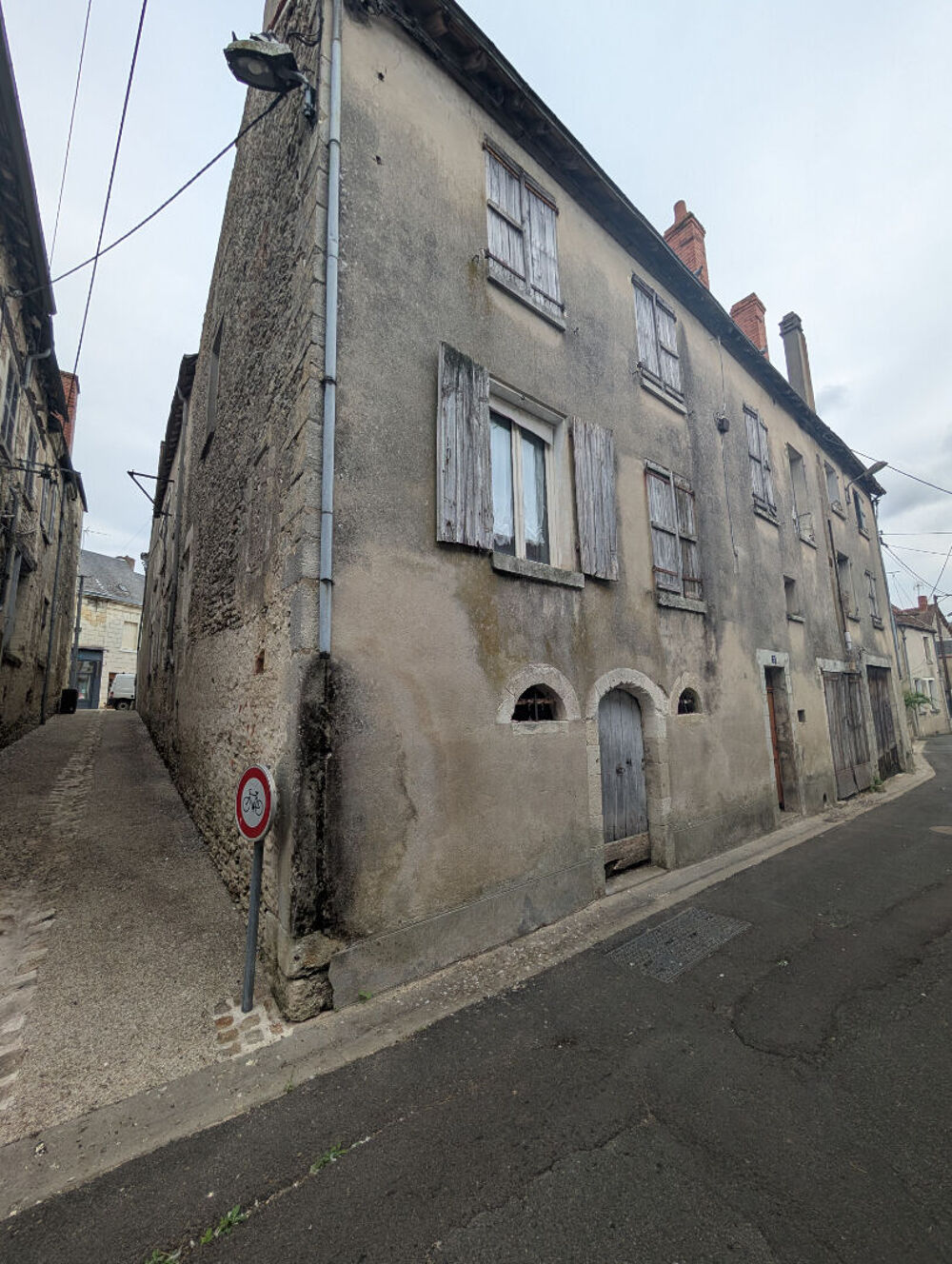 Vente Maison Maison à vendre à Châtillon sur Indre - 291 m² Chatillon sur indre
