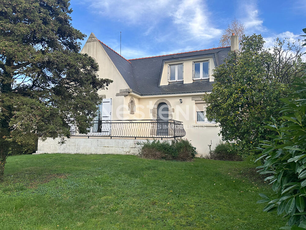 Maison à Questembert dans le centre ville