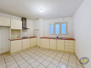  Appartement � louer 4 pi�ces 112 m�