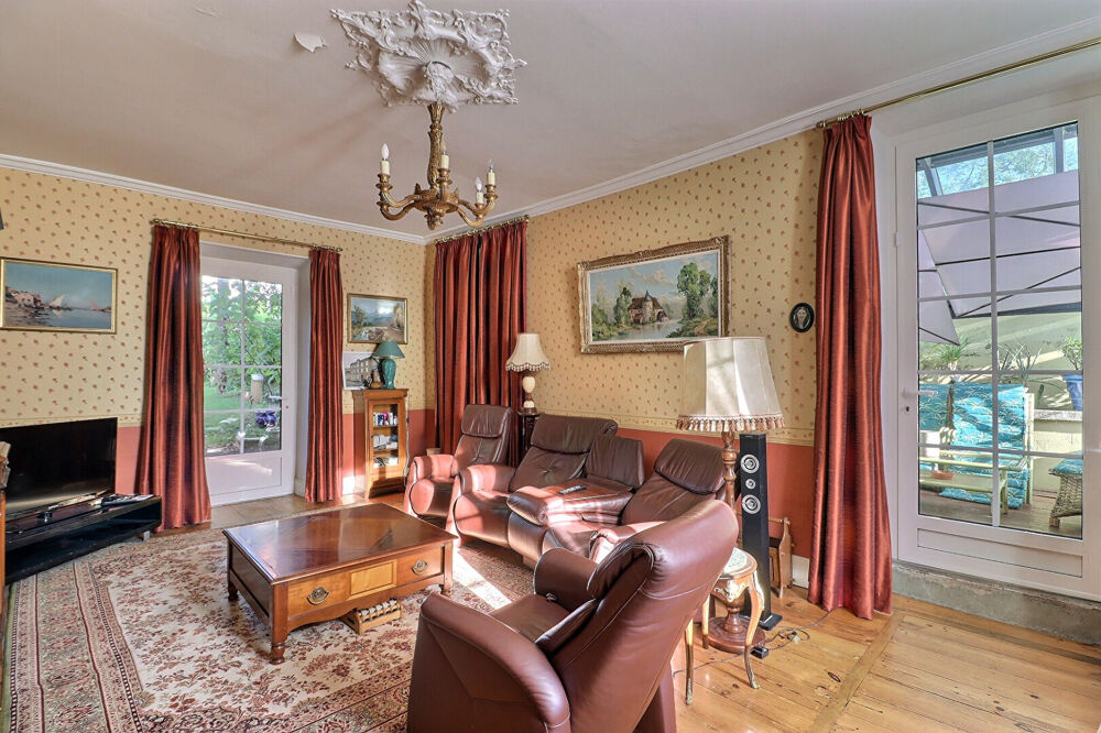 Maison de Maître d'Exception 307 M² - Référence 14363