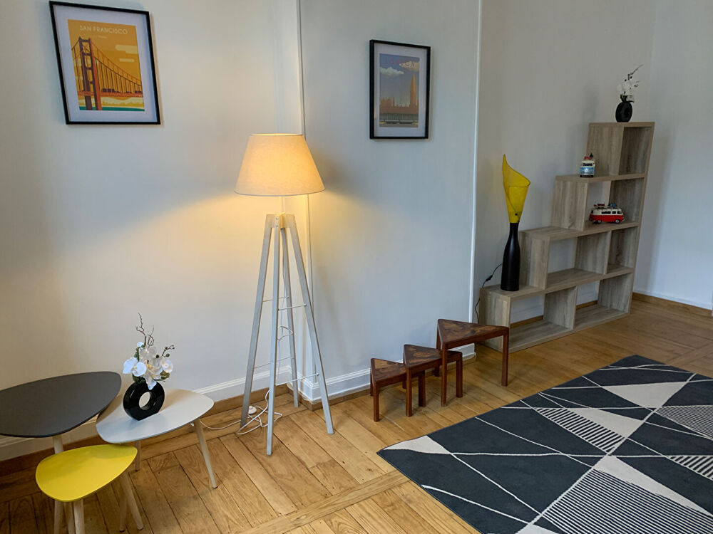 Vente Immeuble Immeuble Rochefort 9 pièce(s) 208 m2 Rochefort