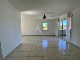  Appartement à louer 3 pièces 64 m²