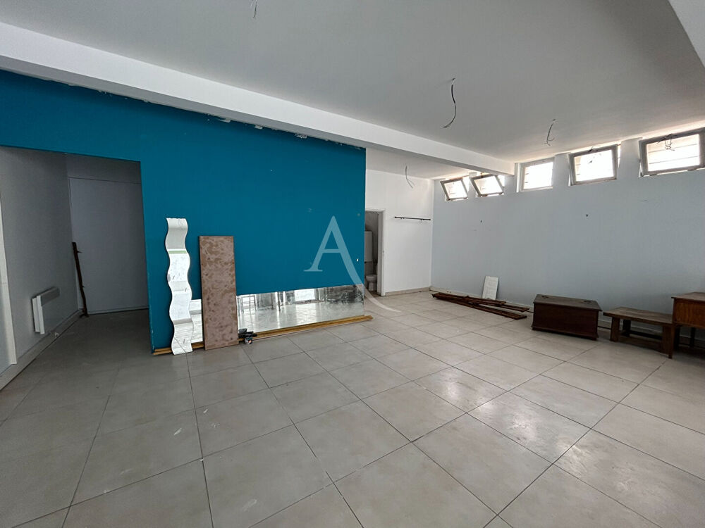   Local commercial Saint Nazaire 72.03 m2 Saint nazaire