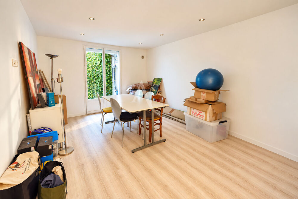 à vendre  Maison Carrières-sur-Seine (78420)