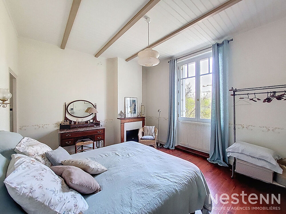 Vente Villa A Vendre Maison de Ma�tre en pierre de 266 m� sur un terrain de plus de 6 000 m� Poudenas