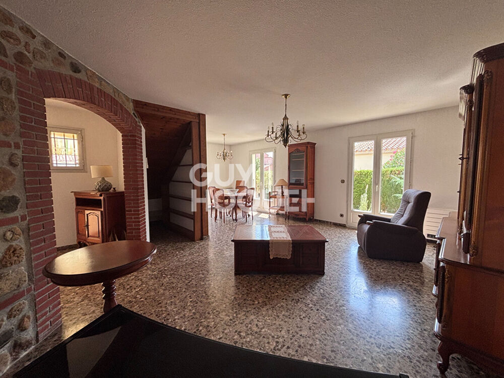 Vente Maison Maison Saint -Cyprien 5 pièces de 137 m2 Saint cyprien
