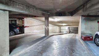  Parking / Garage � vendre 