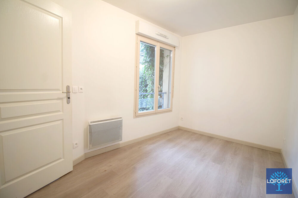Location Appartement APPARTEMENT - 2 PIÉCES - PARKING - ETAMPES - 91150 Etampes