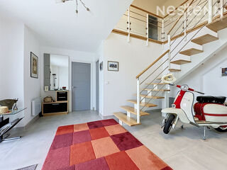  Maison à vendre 7 pièces 232 m²