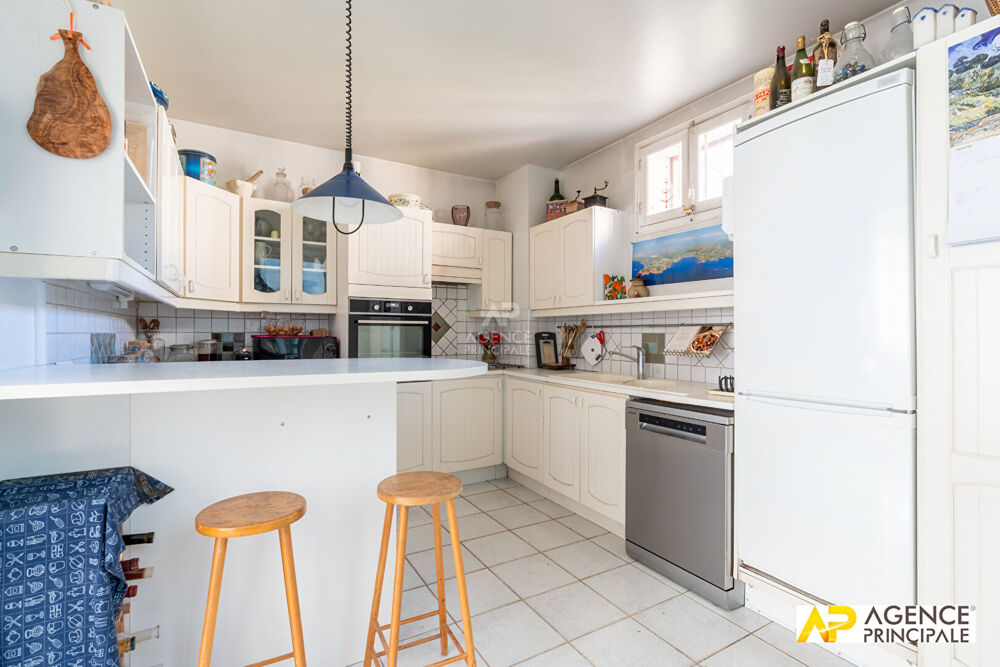 Vente Maison Maison de ville - 7 pièce(s) 137.59 m2 Maisons laffitte
