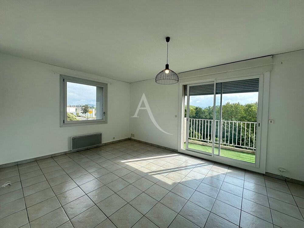 Location Appartement APPARTEMENT 2 CHAMBRES CAVE 2 TERRASSES CARCASSONNE Carcassonne