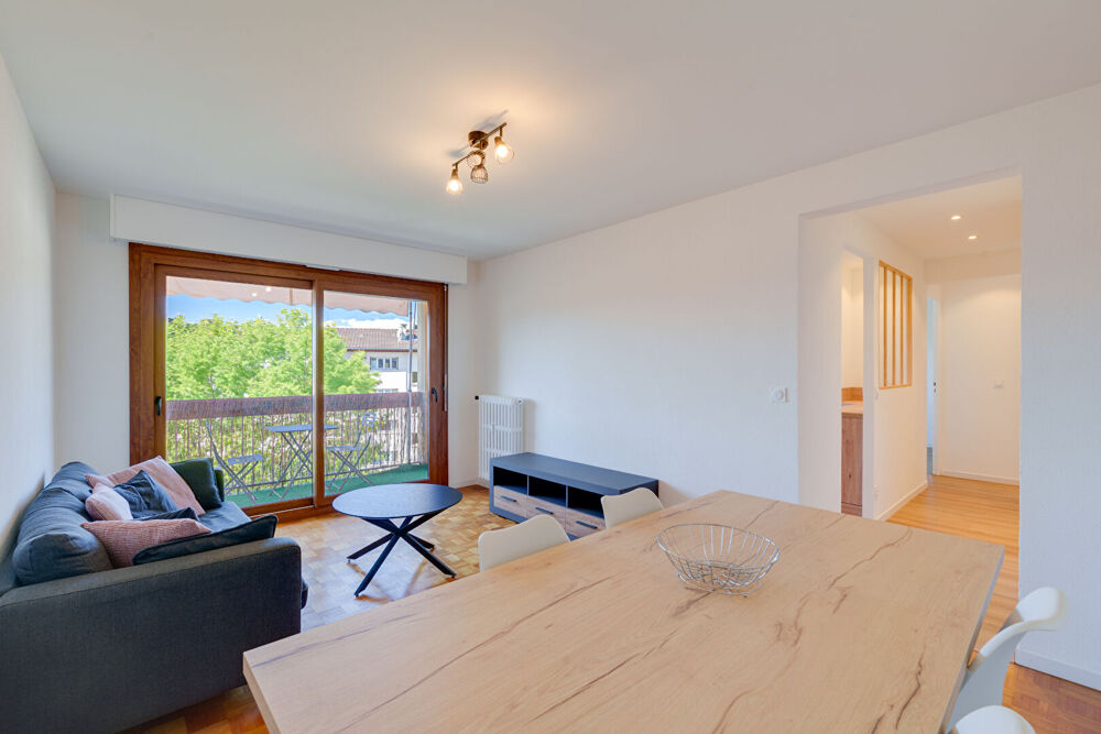 Appartement Thonon Les Bains 2 pièces 51.67m² lumineux