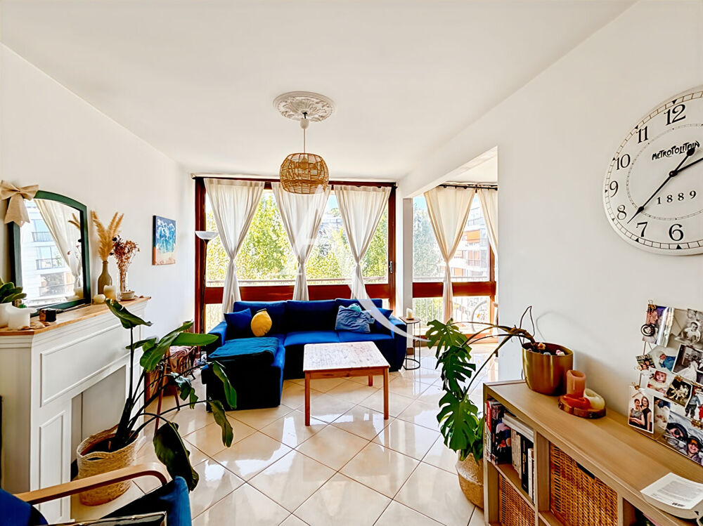 Vente Appartement Appartement Fontenay Le Fleury 3 pièce(s) 66 m2 Fontenay le fleury