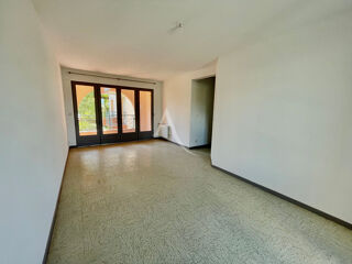  Appartement à louer 3 pièces 66 m²