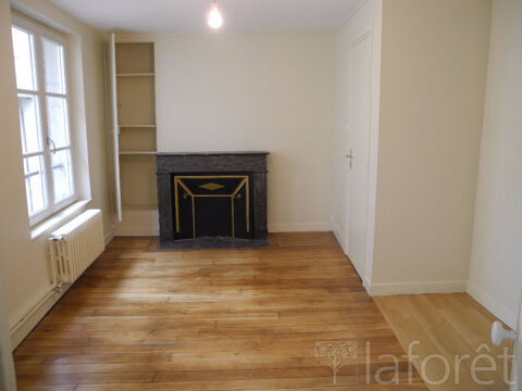  Appartement � louer 4 pi�ces 110 m�