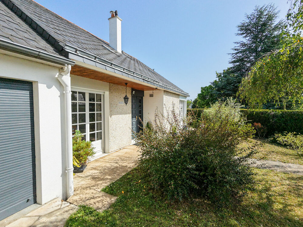 Vente Maison ANGERS  HUTREAU | Maison familiale avec vie de plain-pied, jardin et garage ! Angers