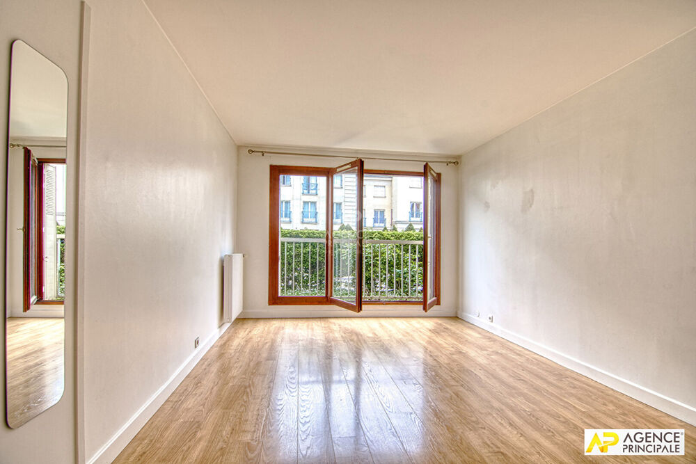 Vente Appartement Versailles Ermitage Appartement 2 pièces 51 m² avec cave et parking Versailles
