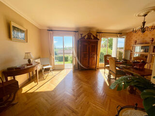  Maison  vendre 6 pices 143 m