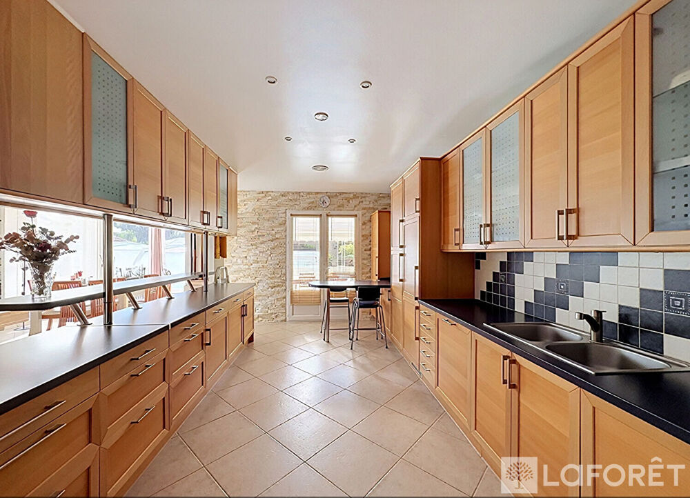 Vente Maison Maison Chatonnay 6 pièce(s) 182 m2 Chatonnay