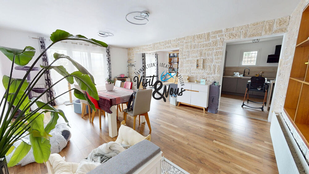 Maison 5 pièces à vendre à Sainte-Cécile
