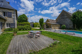  Maison  vendre 8 pices 252 m