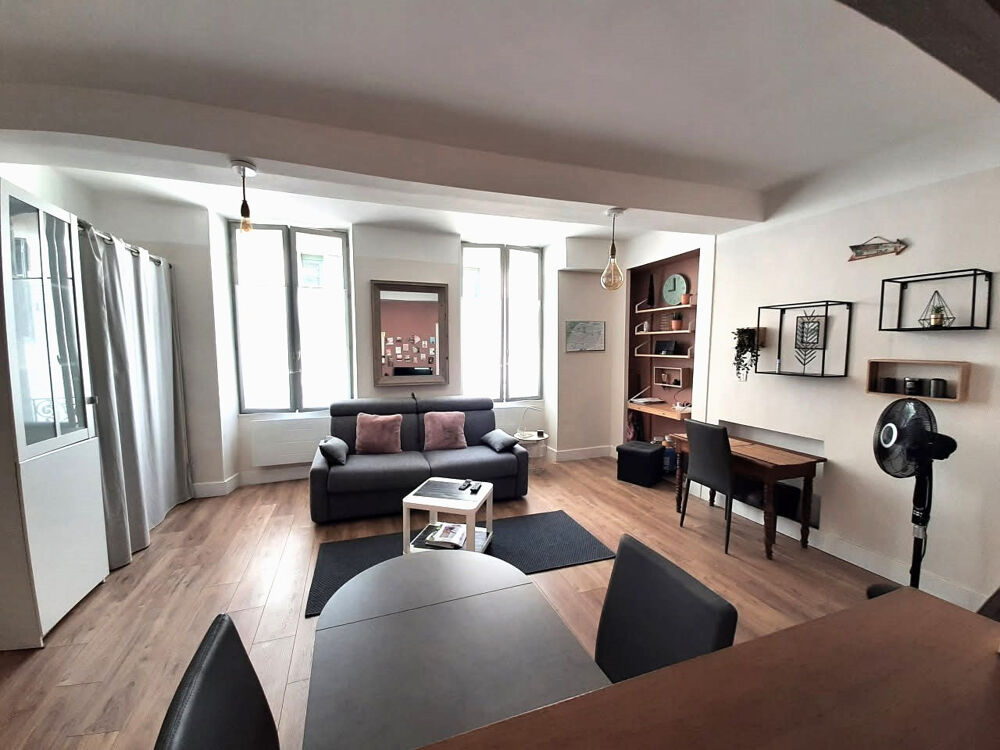 AVIGNON IM - GRAND STUDIO EN PARFAIT ETAT