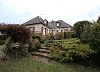  Maison  vendre 8 pices 180 m