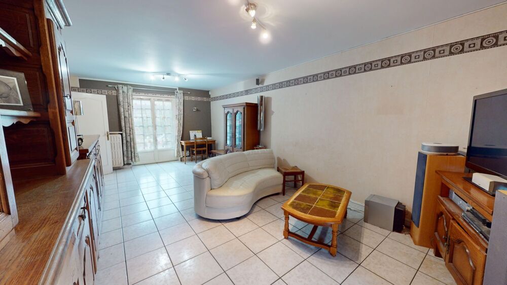 Vente Maison Maison 8 pièces (124 m²) en vente proche de Tournan-en-Brie Presles en brie