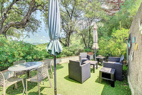   Maison Plan De La Tour 2 pi�ces 54 m2 + parking + terrasse Maison - 4 pi�ce(s) - 54 m�