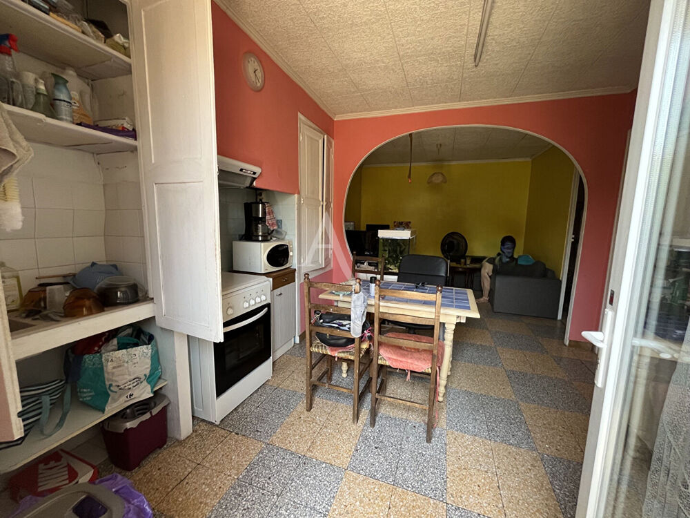 Vente Appartement Appartement Meze 3 pièce(s) avec cour et garage Meze