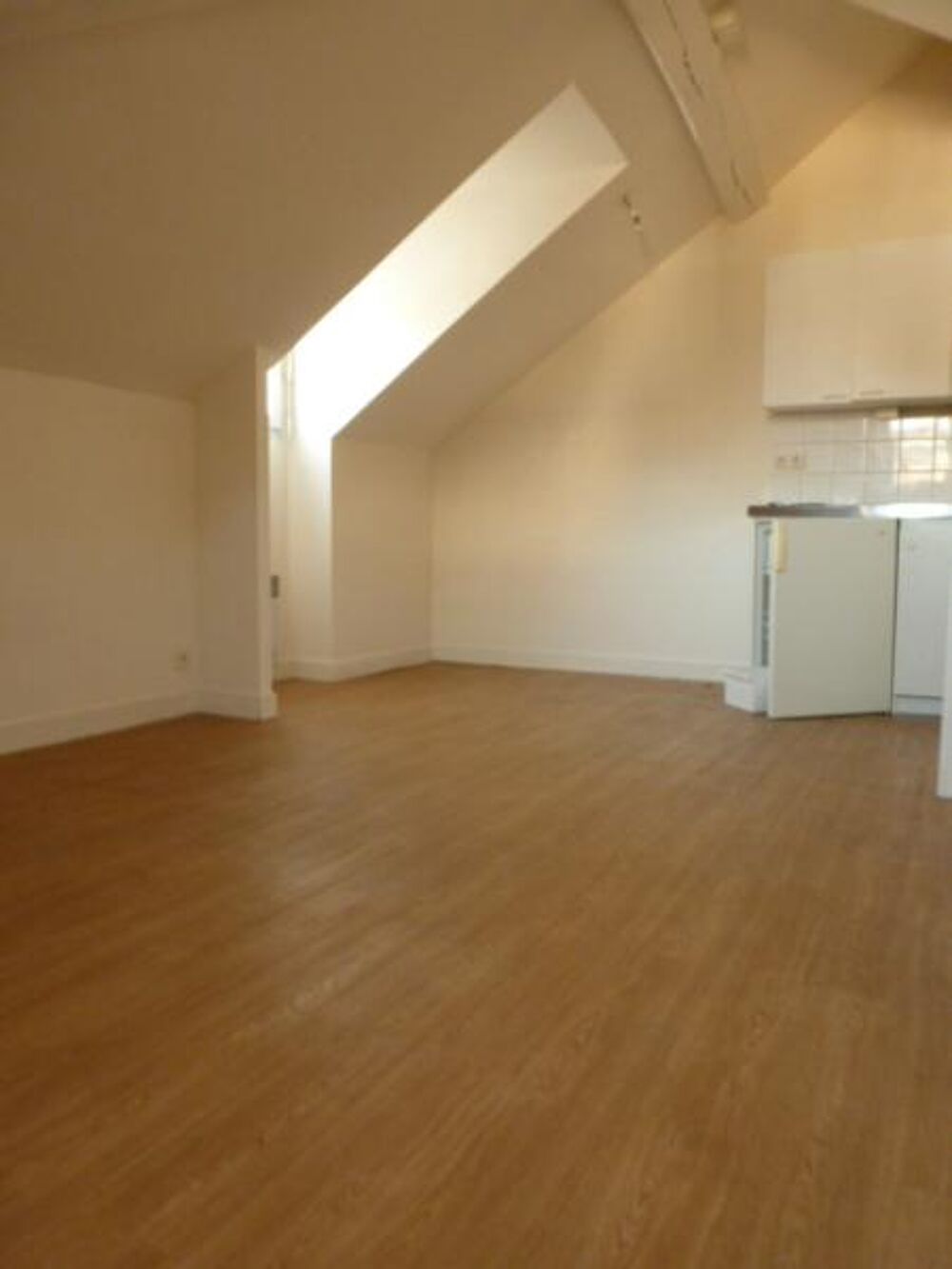 Location Appartement Appartement Nantes - 1 pièce(s) - 13.06 m2 Nantes