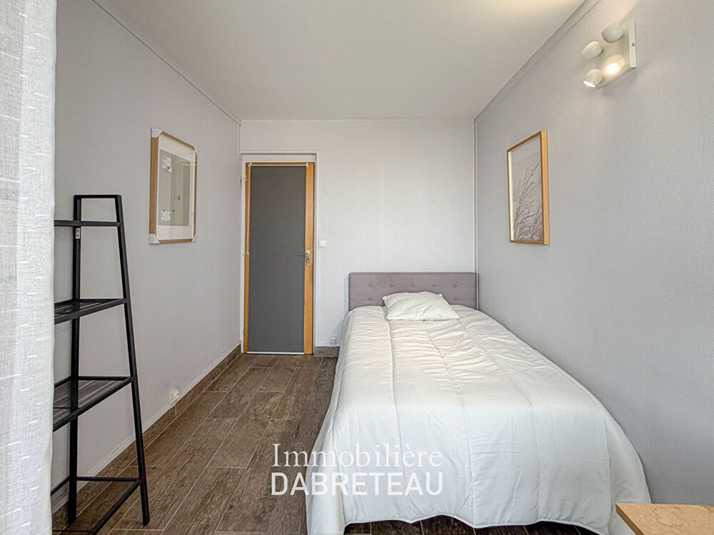Chambre à louer dans un appartement en colocation - Mermoz/ Pinel - 6 pièce(s) 95 m2